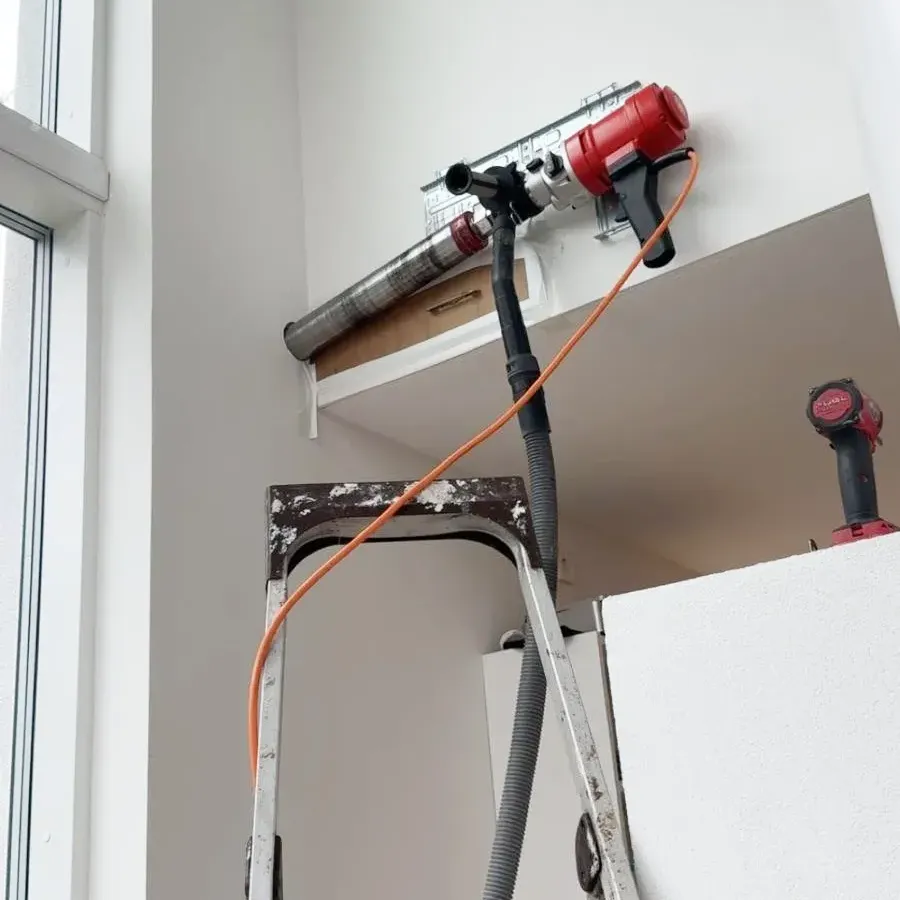 Ilpfix timanttiporaus ilmalämpöpumpun asennusta varten