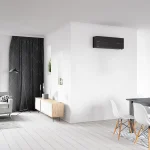 Mitsubishi Electric LN onyxinmusta ilmalämpöpumppu skandinaavisessa olohuoneessa